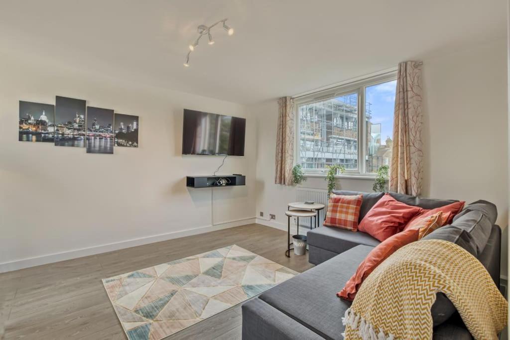 Hidden Gem In Battersea W/ Free Parking Apartment London Luaran gambar